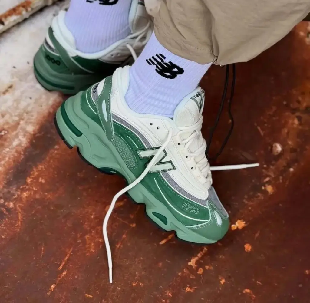 New Balance 1000